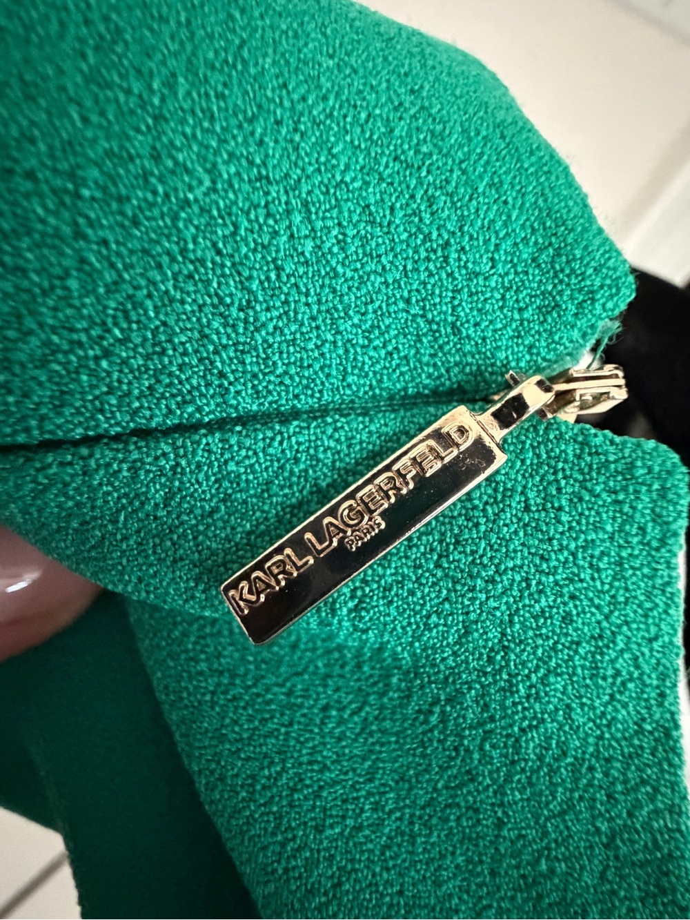 Kelly Green Karl Lagerfeld dress in size 2 - Picture 7 of 7